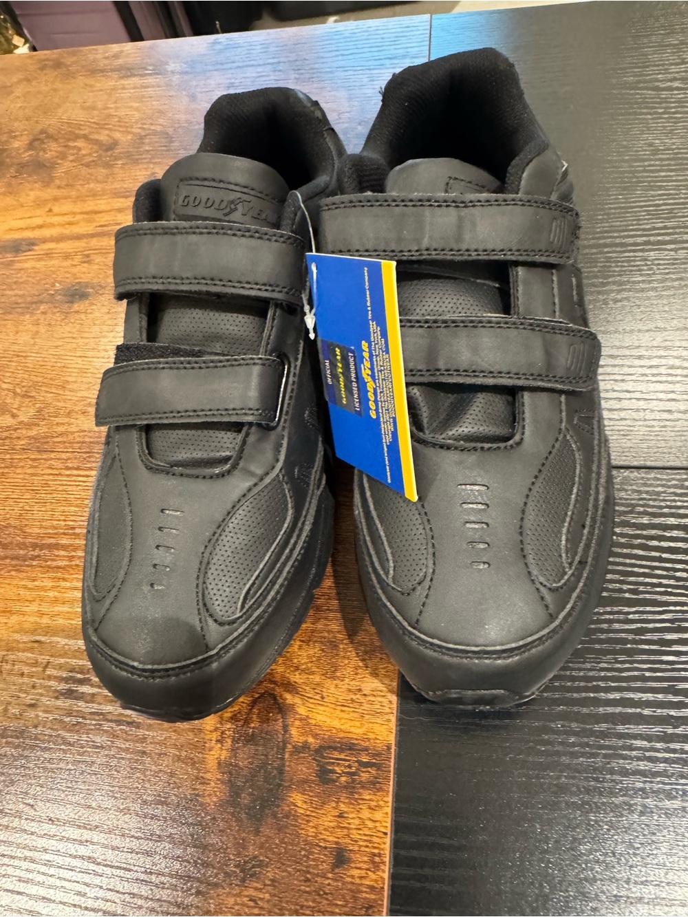 Goodyear work shoes, Men’s size 9W, new
